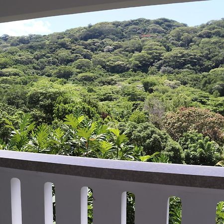 Mountain View Hotel La Digue Exterior photo