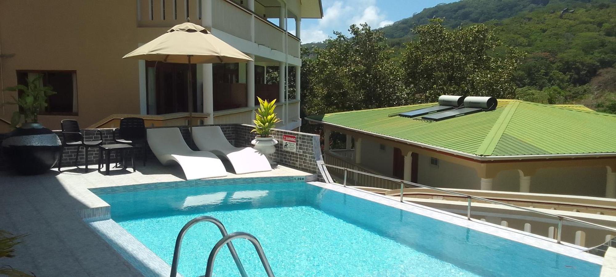 Mountain View Hotel La Digue Exterior photo